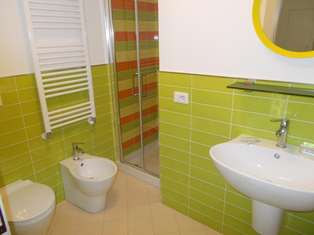 B&B Rossana Carrara Bagian luar foto