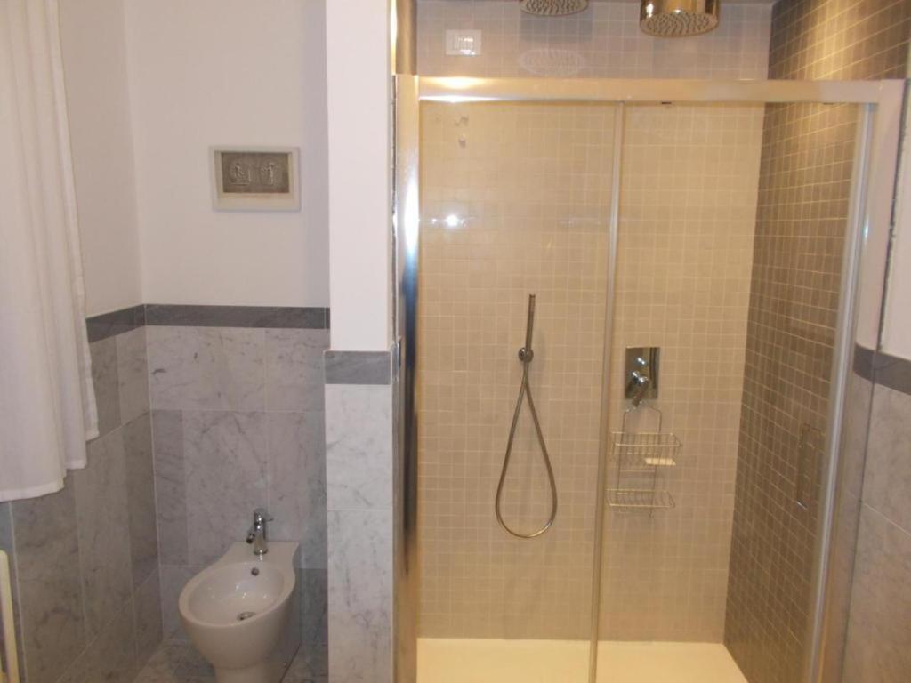 B&B Rossana Carrara Bagian luar foto